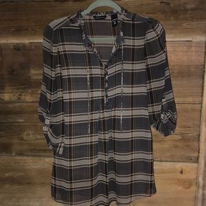 New York & company plaid blouse